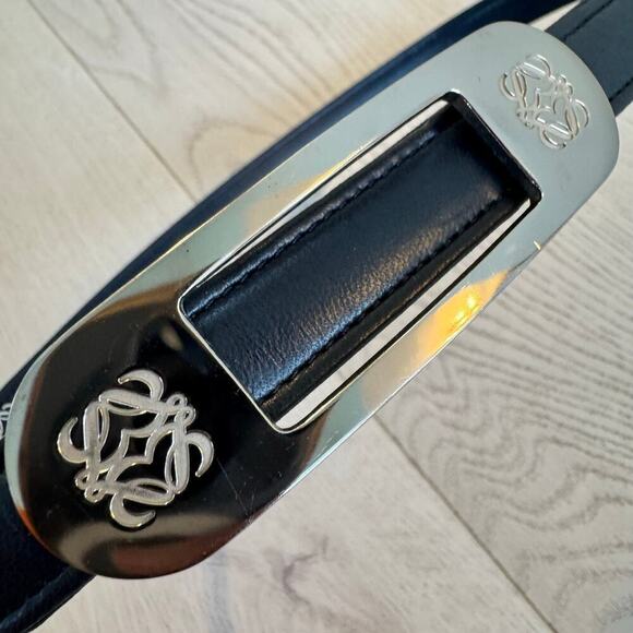 LOEWE calf leather Anagram logo Silver buckle belt Size 70  display picture 2